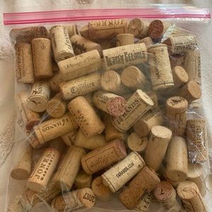 100 wine corks